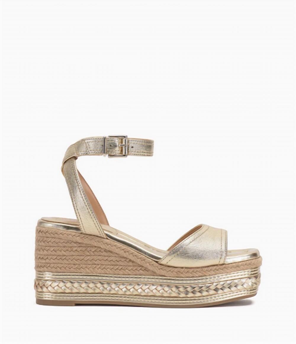 NEW VINCE CAMUTO women's lilla wedge sandal in gold
